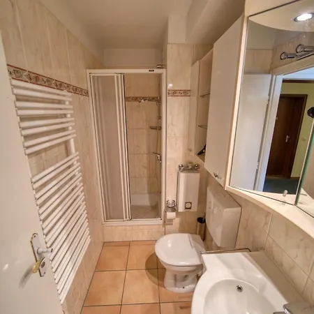 Haus Schoene Aussicht, App 1sb505 海利根港